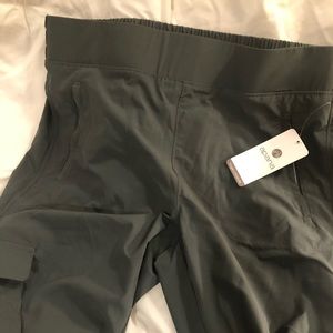 Apana yoga/casual pants relaxed fit!